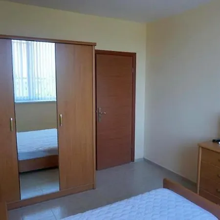 Karolina Appartement *